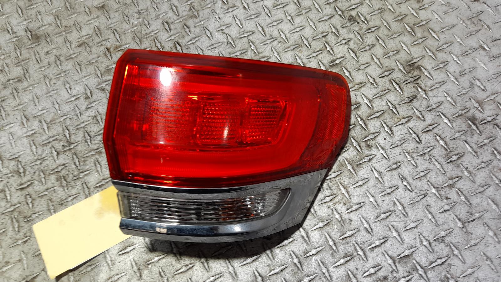 View Auto part Right Taillight Jeep Grandcherokee 2018