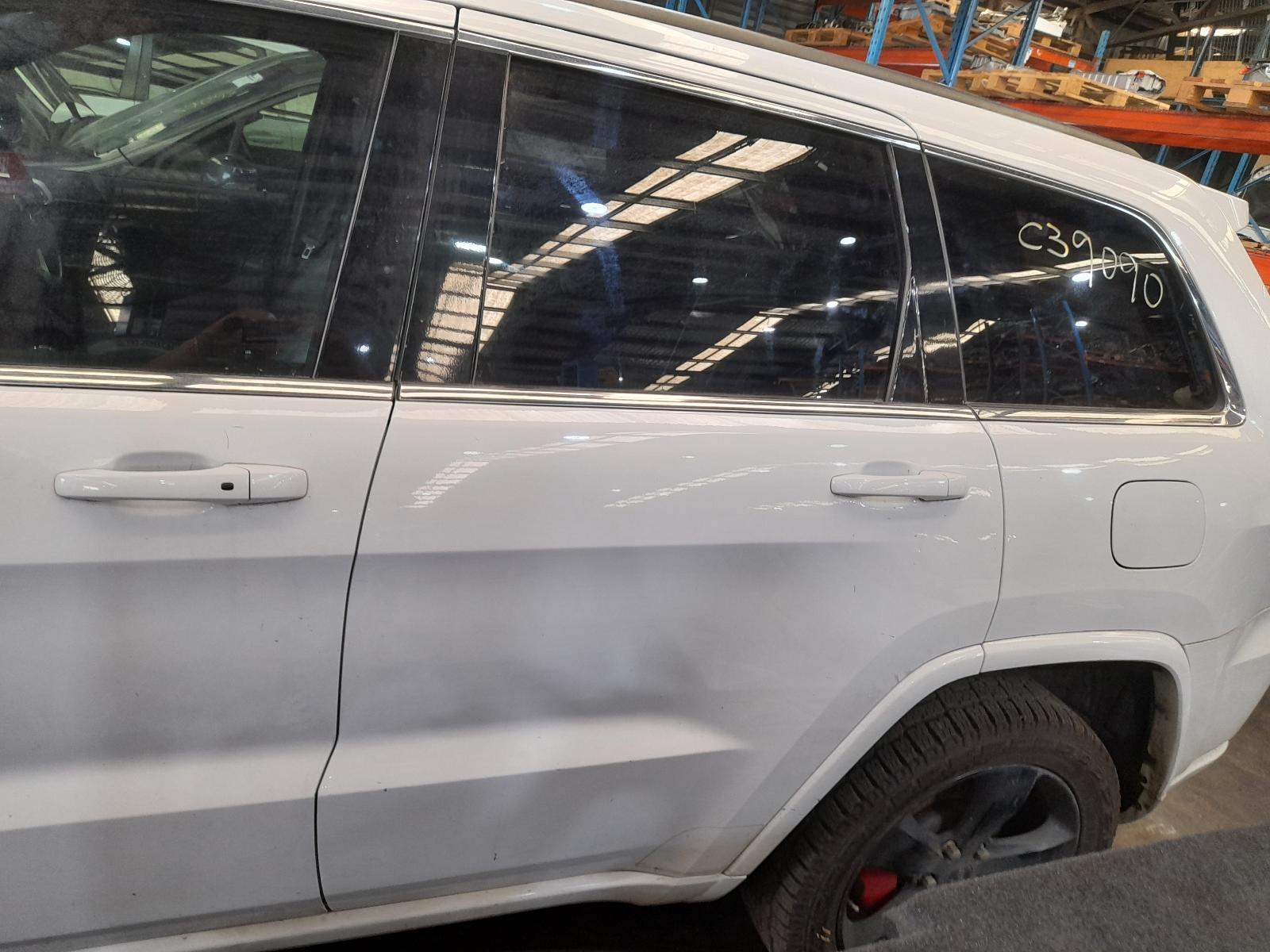 View Auto part Left Rear Side Glass Jeep Grandcherokee 2015