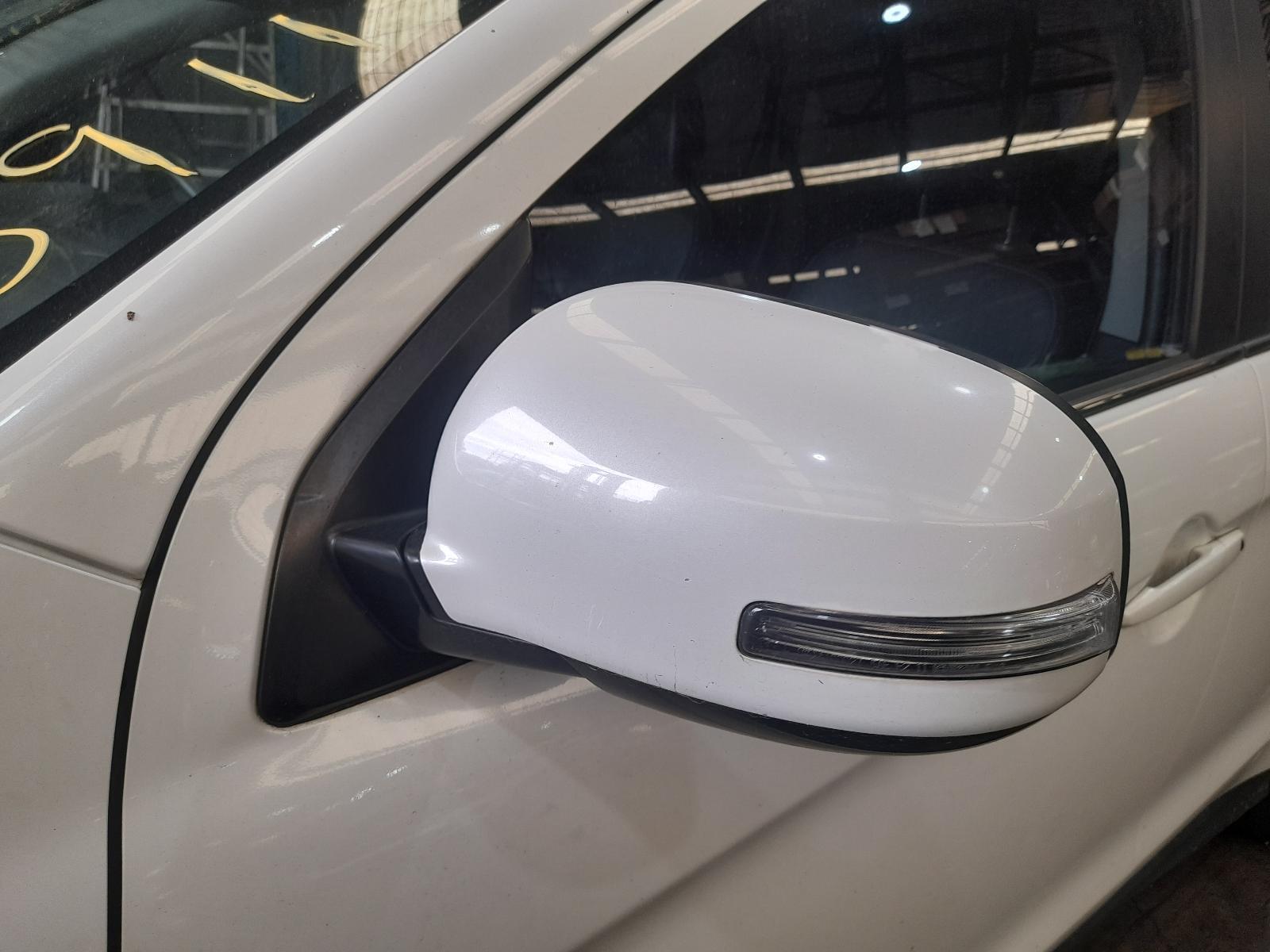 View Auto part Left Door Mirror Mitsubishi Asx 2012