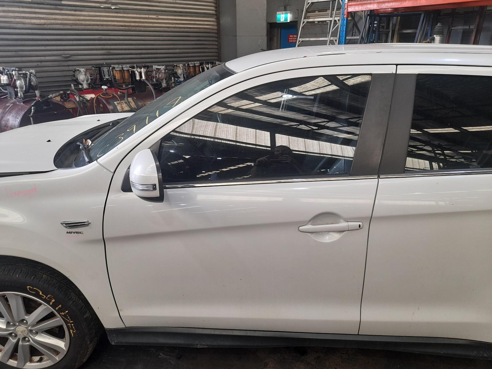 View Auto part Left Front Door Window Mitsubishi Asx 2012