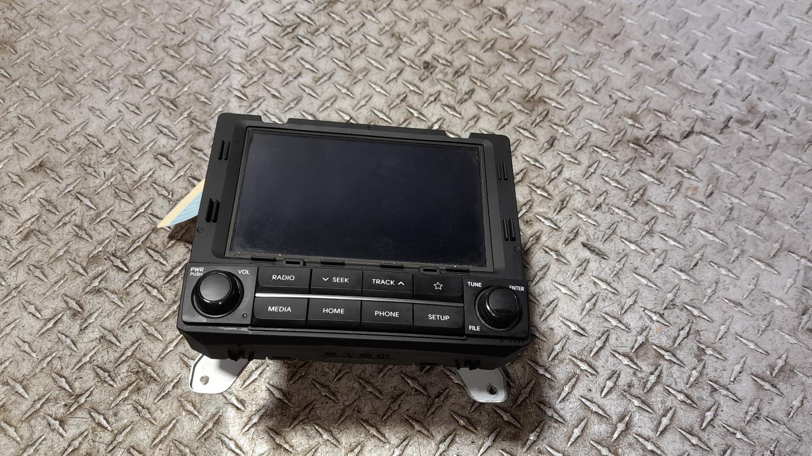 View Auto part Radio/Cd/Dvd/Sat/Tv Hyundai Iload/imax 2018