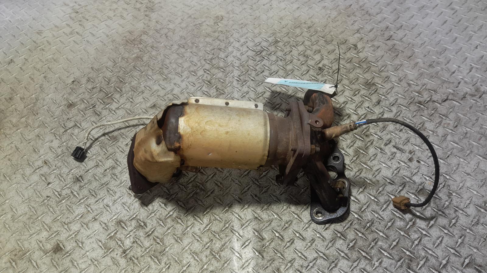 View Auto part Catalytic Converter Nissan Pathfinder 2015