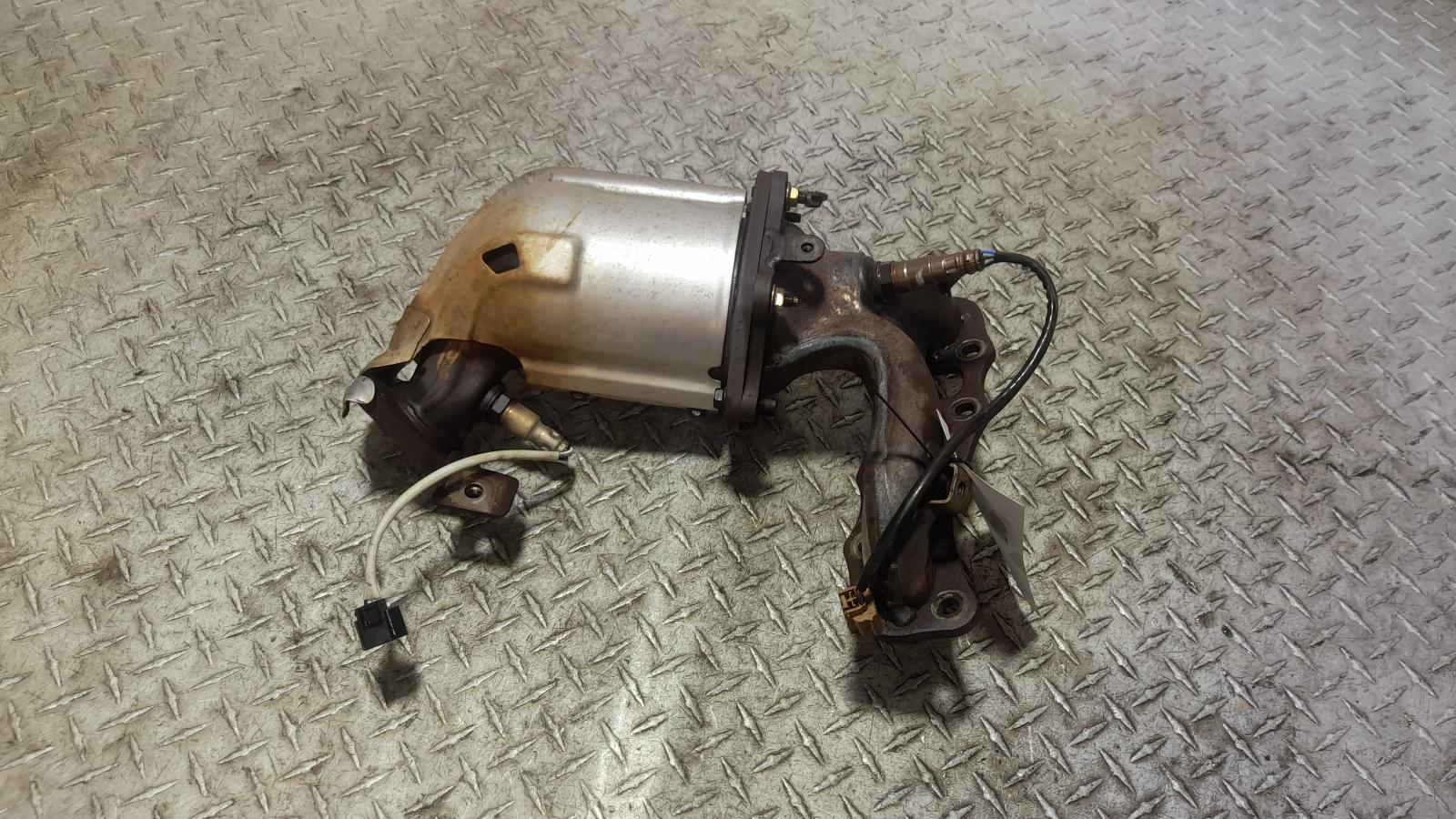 View Auto part Catalytic Converter Nissan Pathfinder 2015