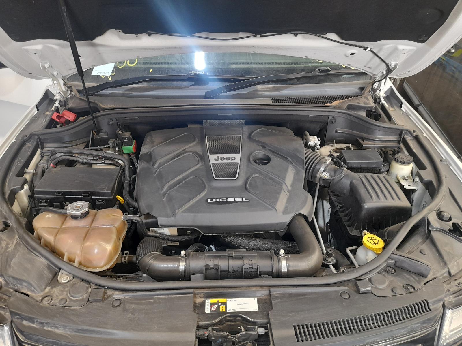 View Auto part Engine Jeep Grandcherokee 2014