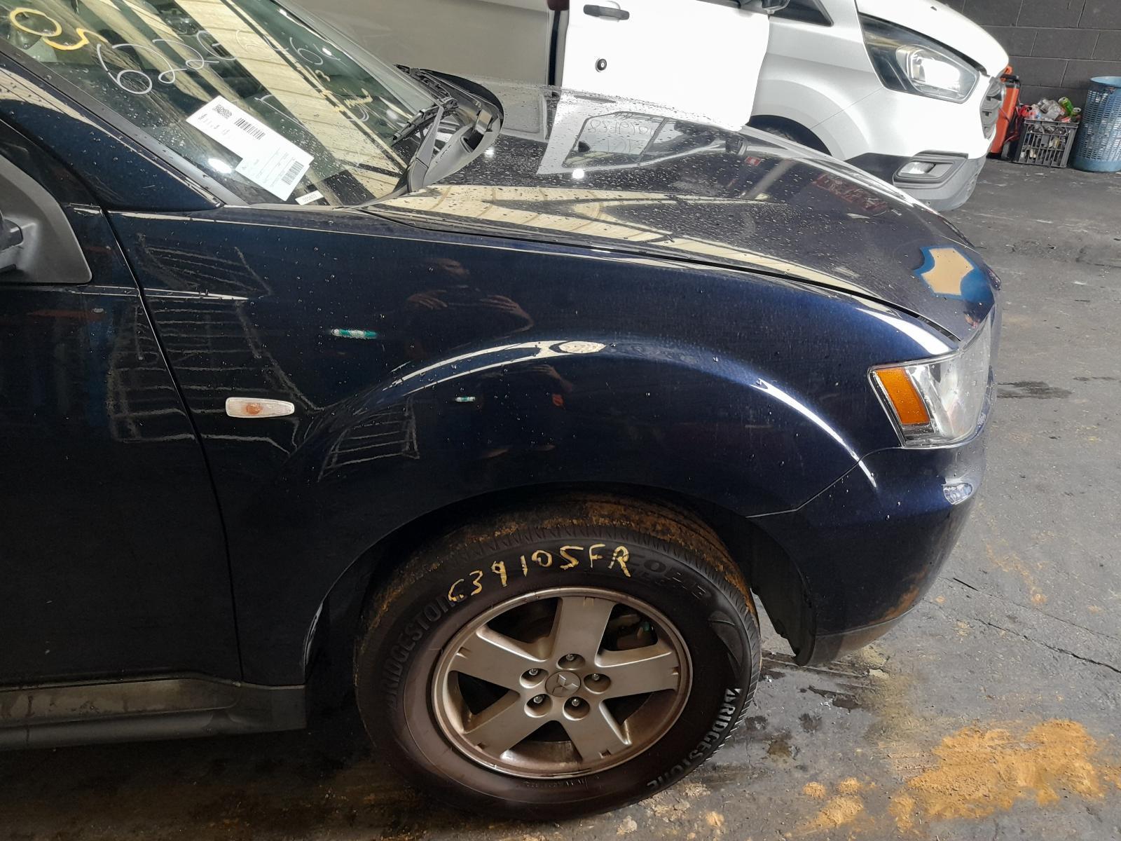 View Auto part Right Guard Mitsubishi Outlander 2012