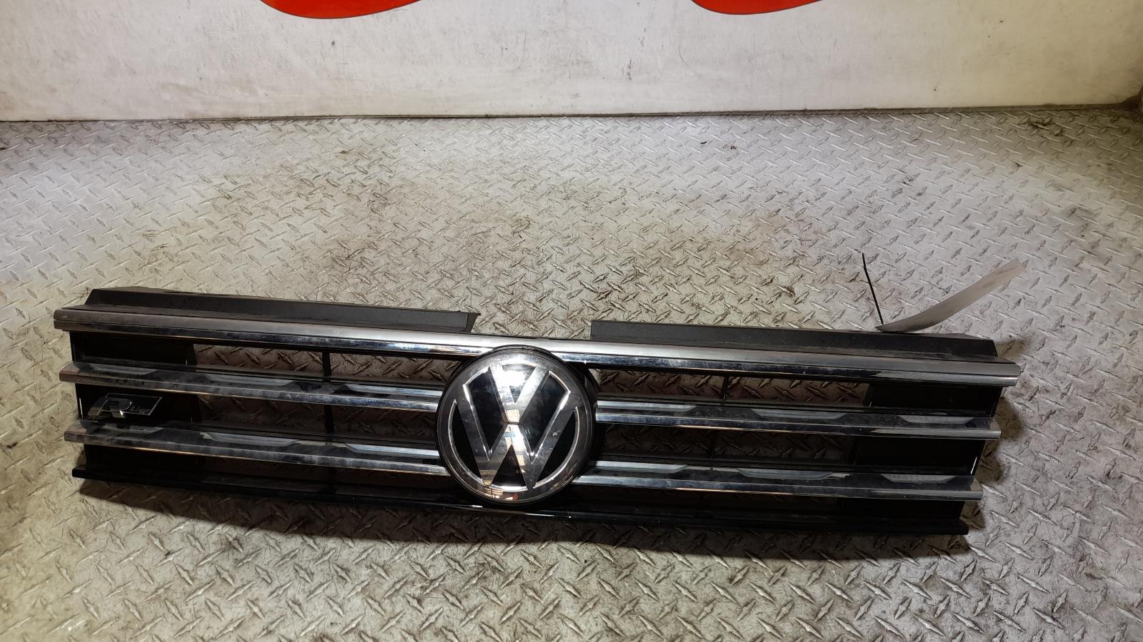 View Auto part Grille Volkswagen Tiguan 2018