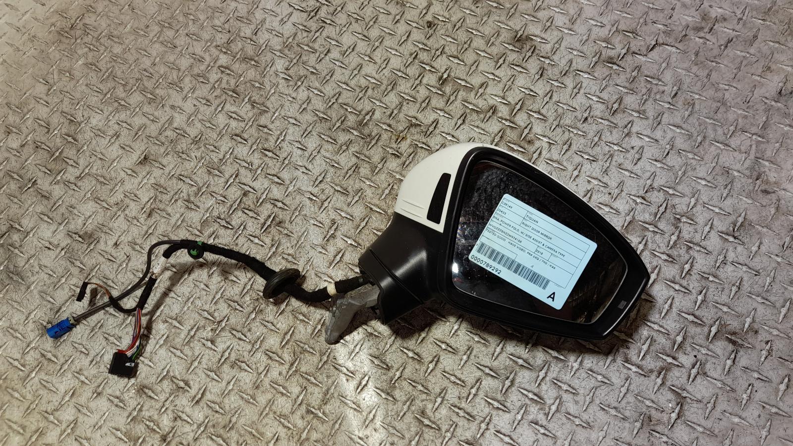 View Auto part Right Door Mirror Volkswagen Tiguan 2018