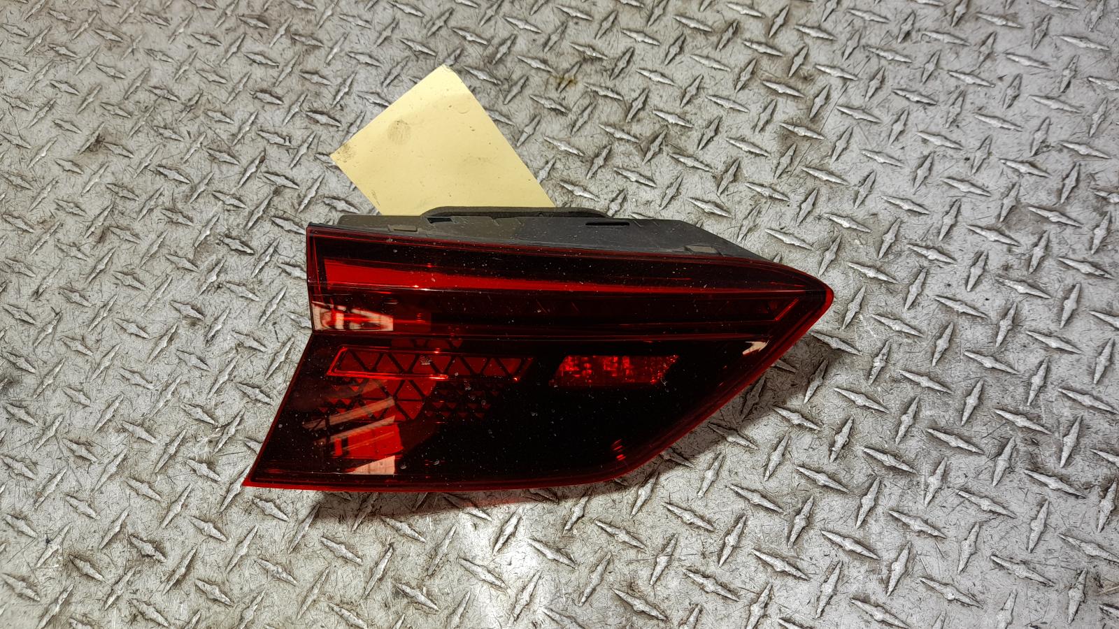View Auto part Rear Garnish Volkswagen Tiguan 2018