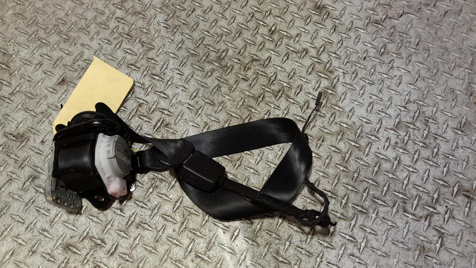 View Auto part Seatbelt/Stalk Volkswagen Tiguan 2018