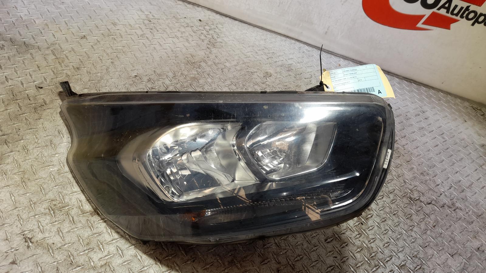 View Auto part Right Headlamp Ford Transit Custom 2018