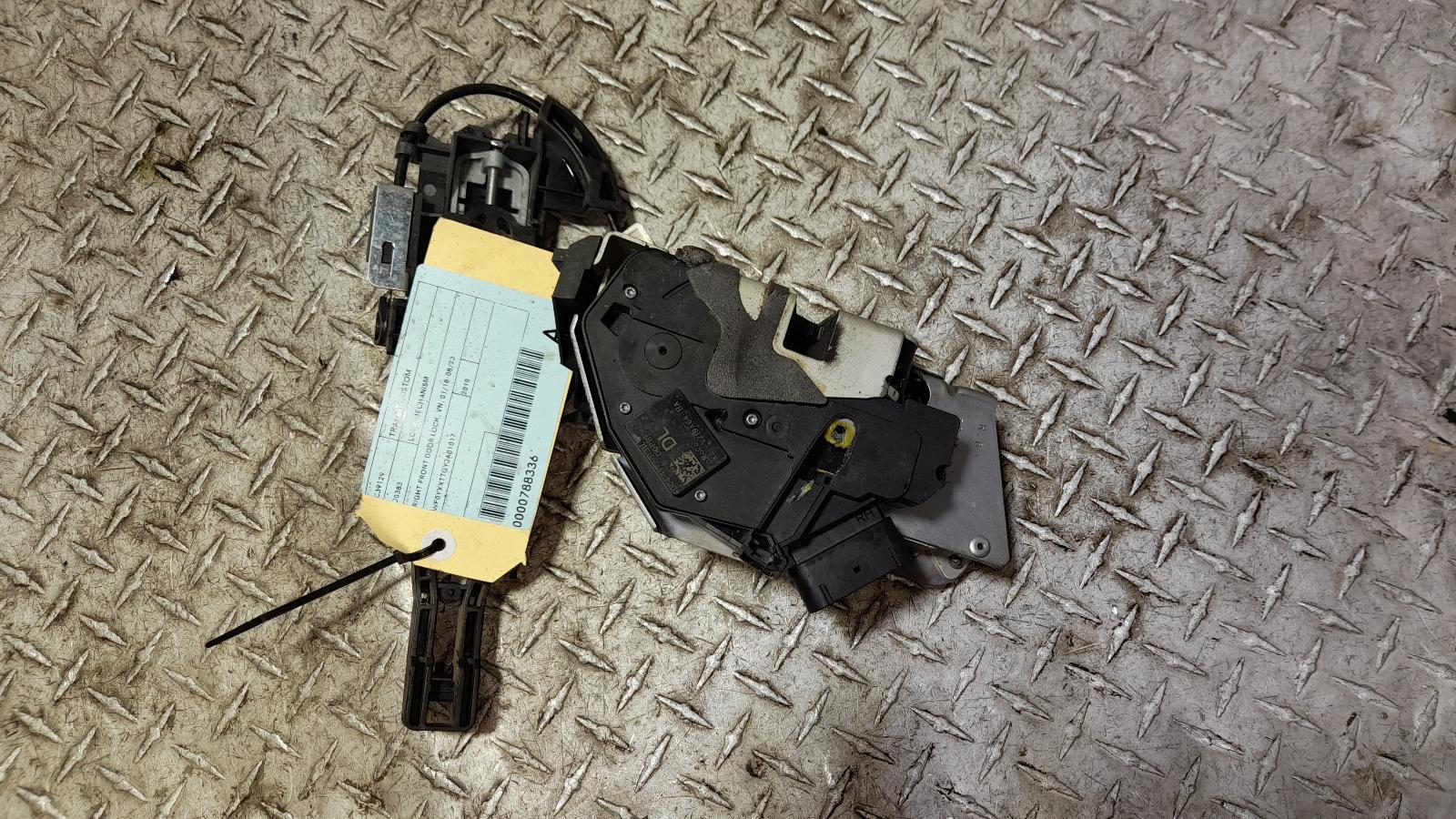 View Auto part Door/Boot/Gate Lock Ford Transit Custom 2018