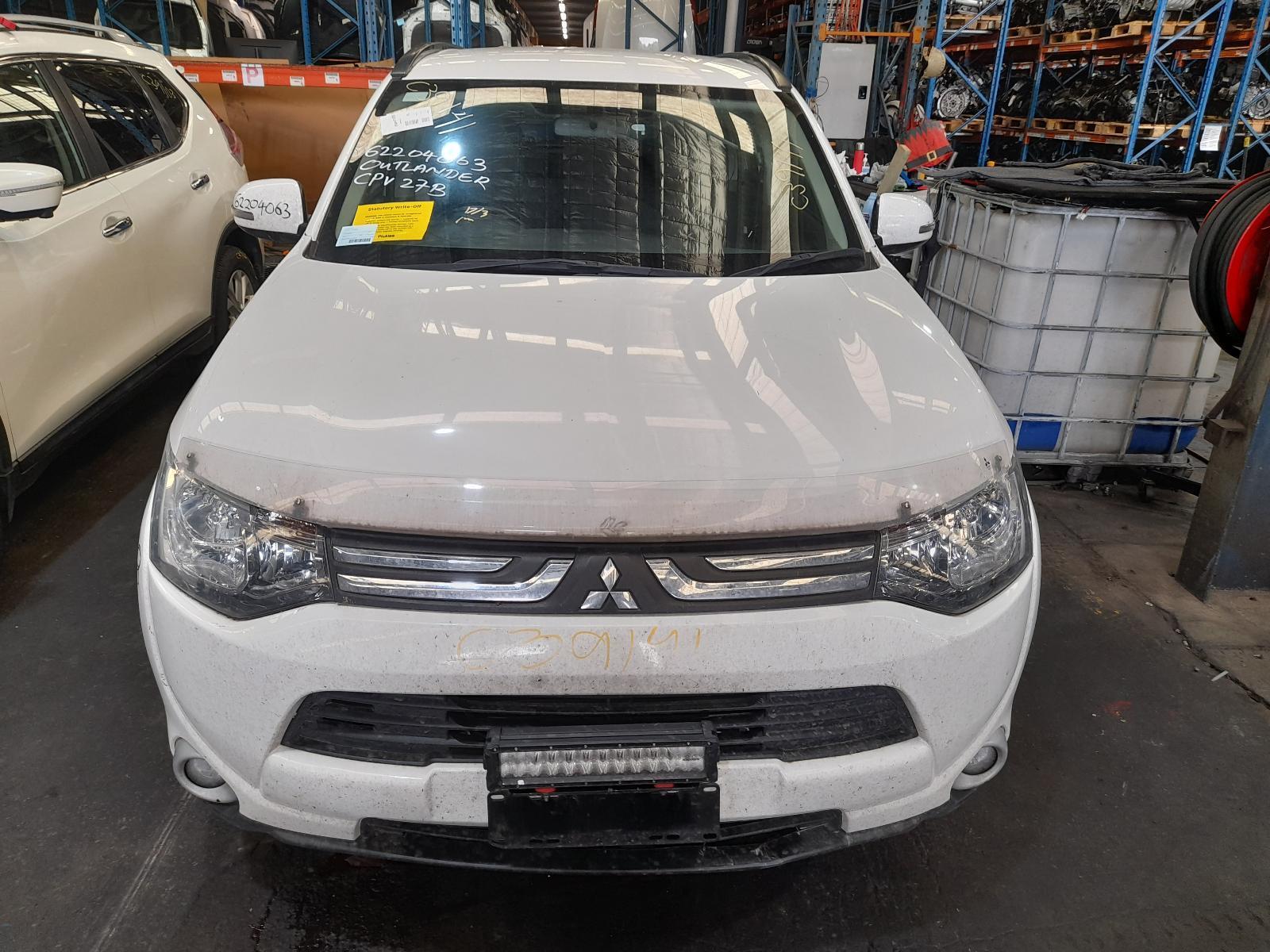 View Auto part Trans/Gearbox Mitsubishi Outlander 2013