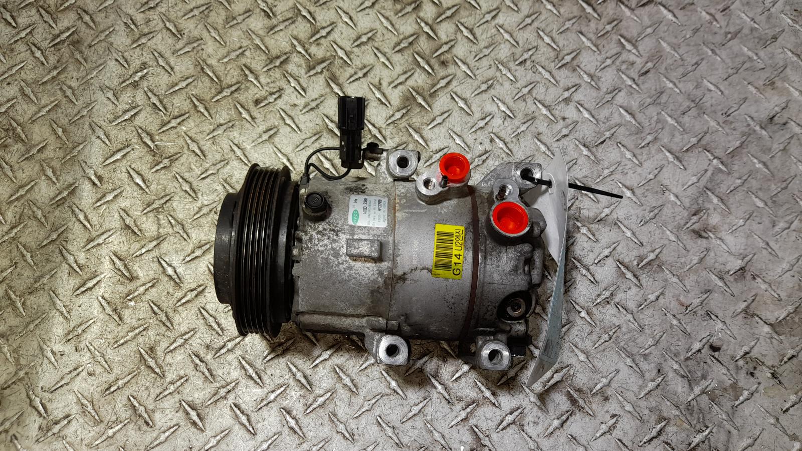 View Auto part A/C Compressor Hyundai I30 2015