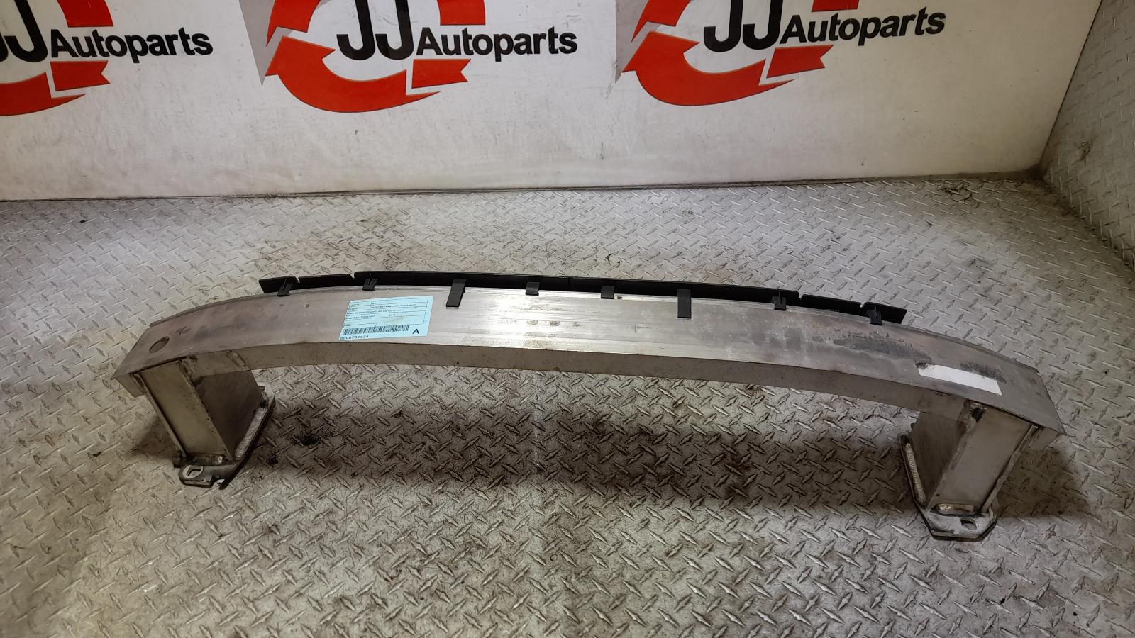 View Auto part F/Bar Reinforc/Brack Audi Q3 2012