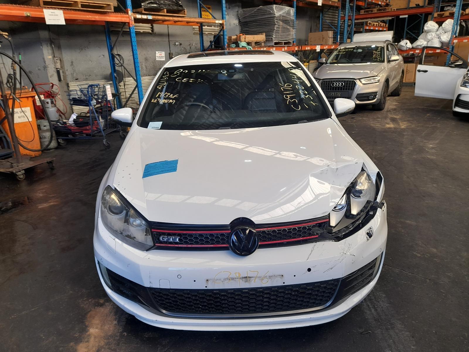 View Auto part Trans/Gearbox Volkswagen Golf 2011