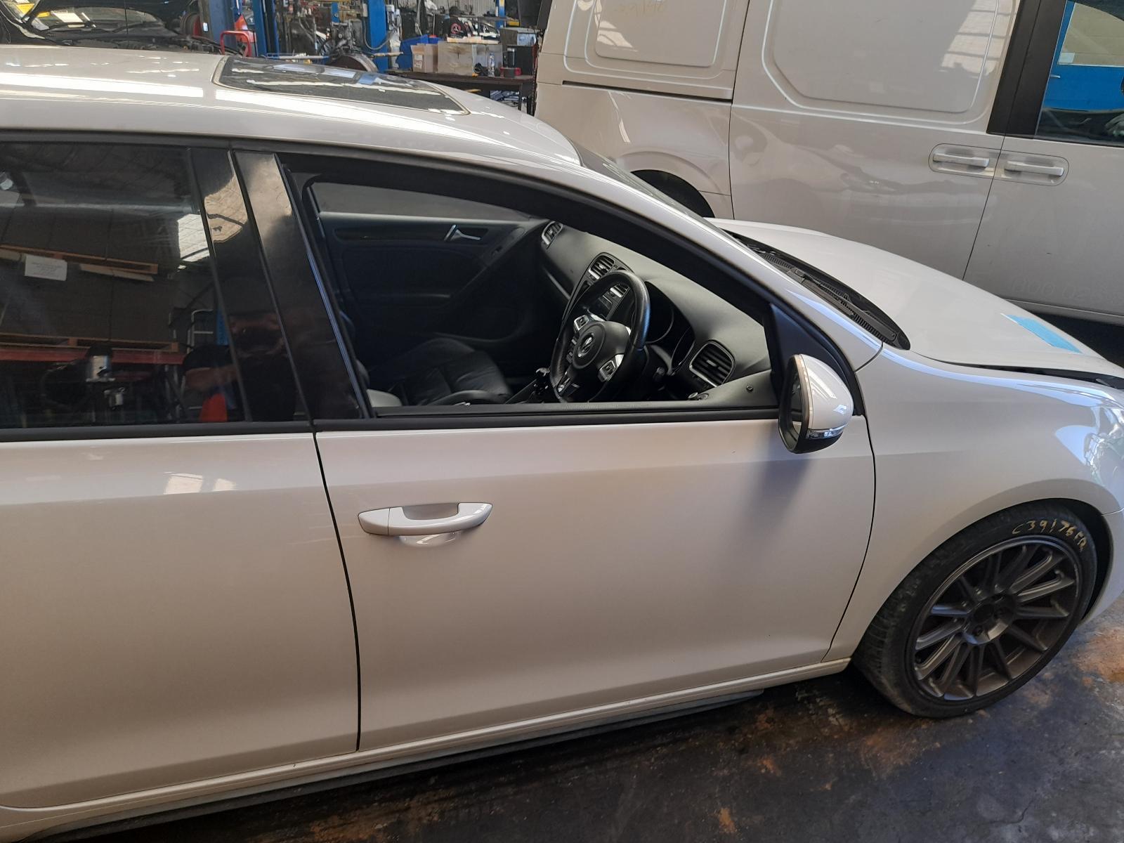 View Auto part Right Front Door Window Volkswagen Golf 2011