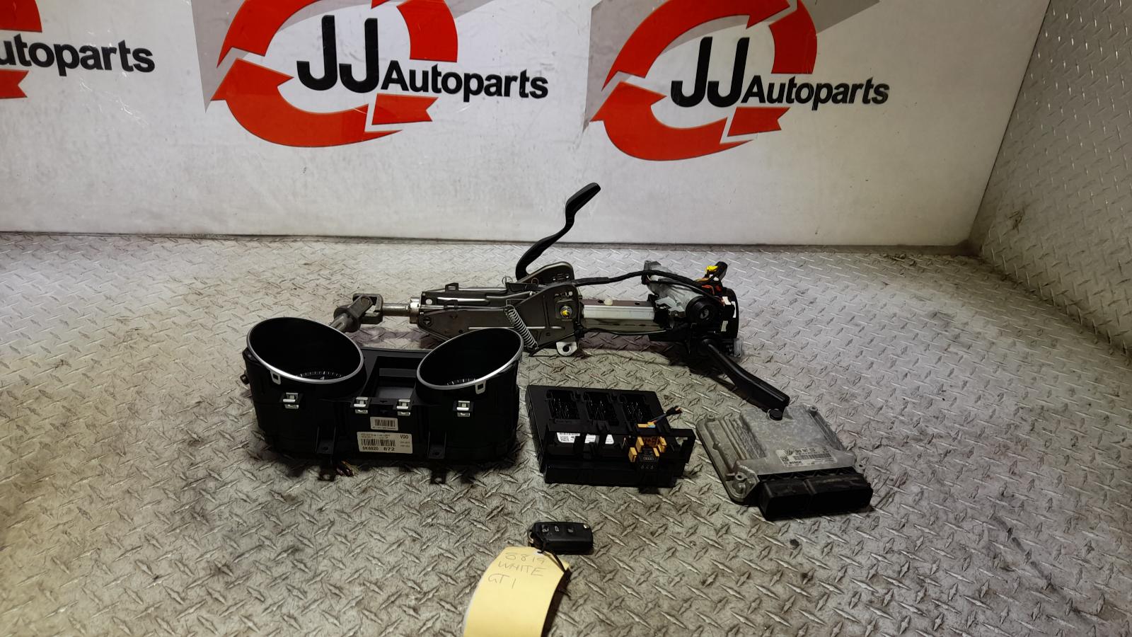 View Auto part Ecu Volkswagen Golf 2011