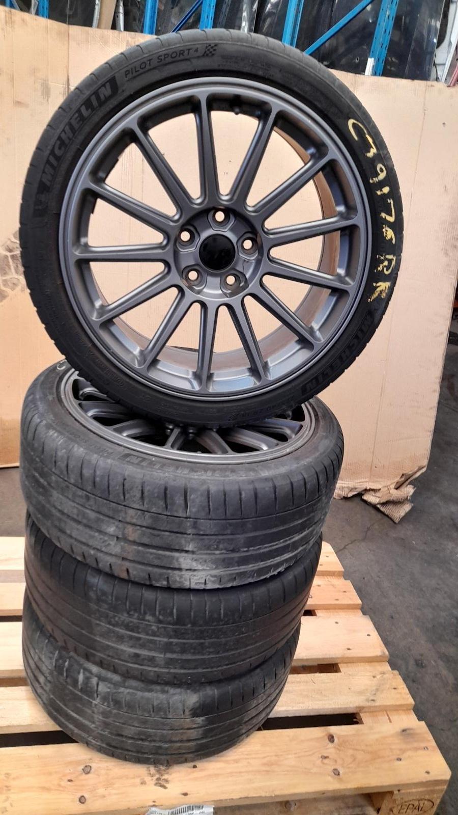 View Auto part Wheel Mag Volkswagen Golf 2011