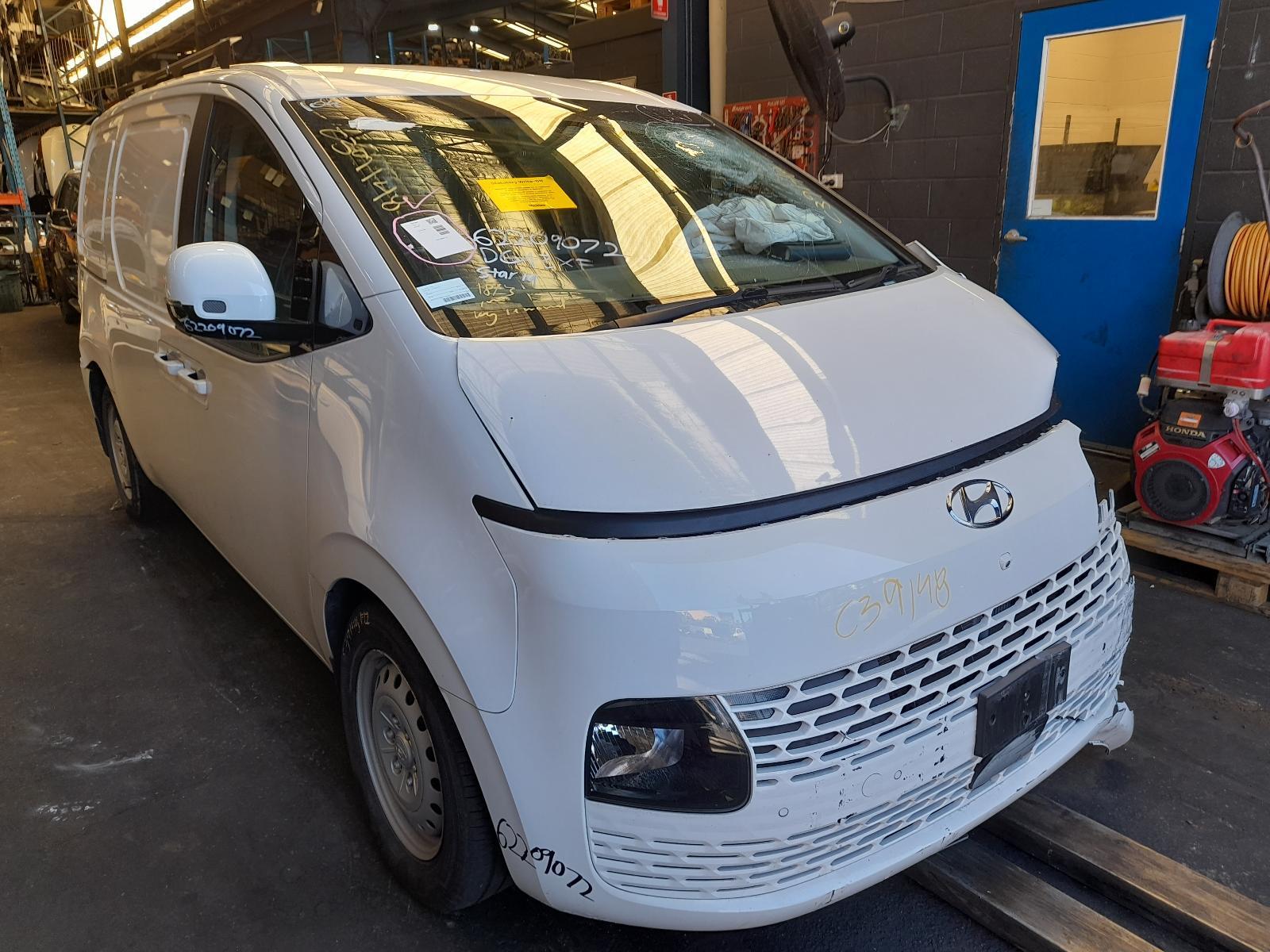 View Auto part Combination Switch Hyundai Staria 2023