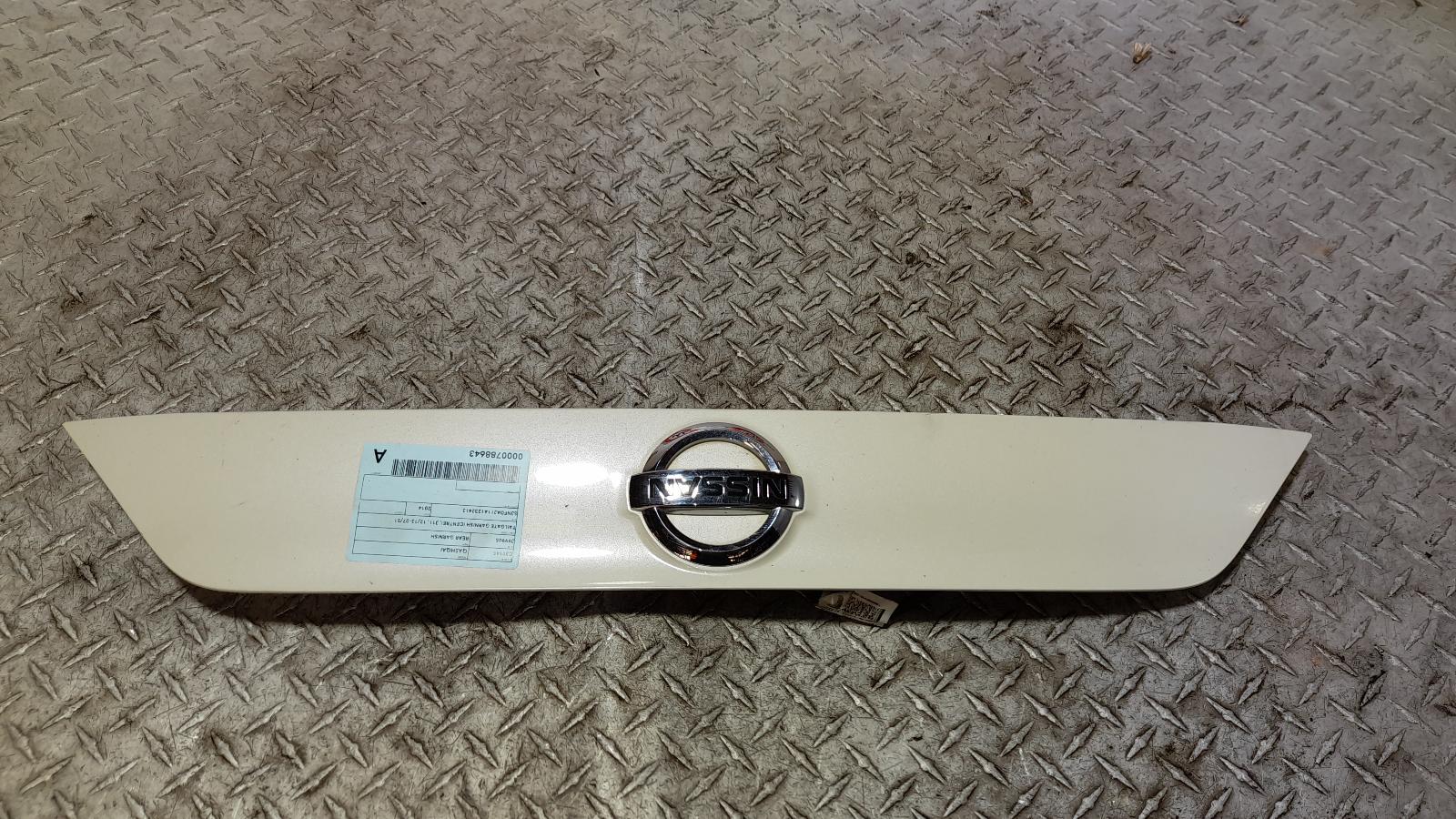 View Auto part Rear Garnish Nissan Qashqai 2014