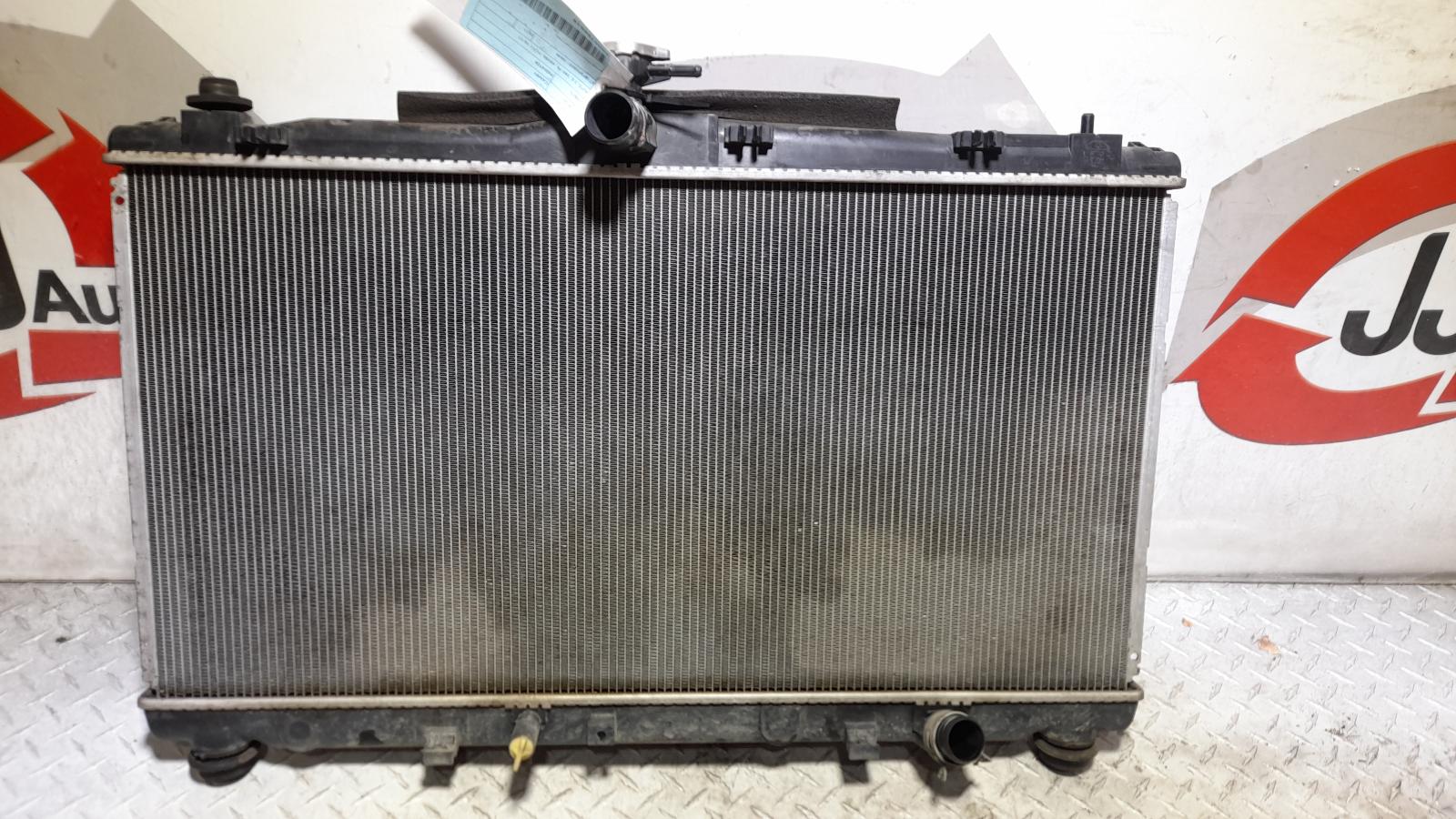 View Auto part Radiator Toyota Camry 2017