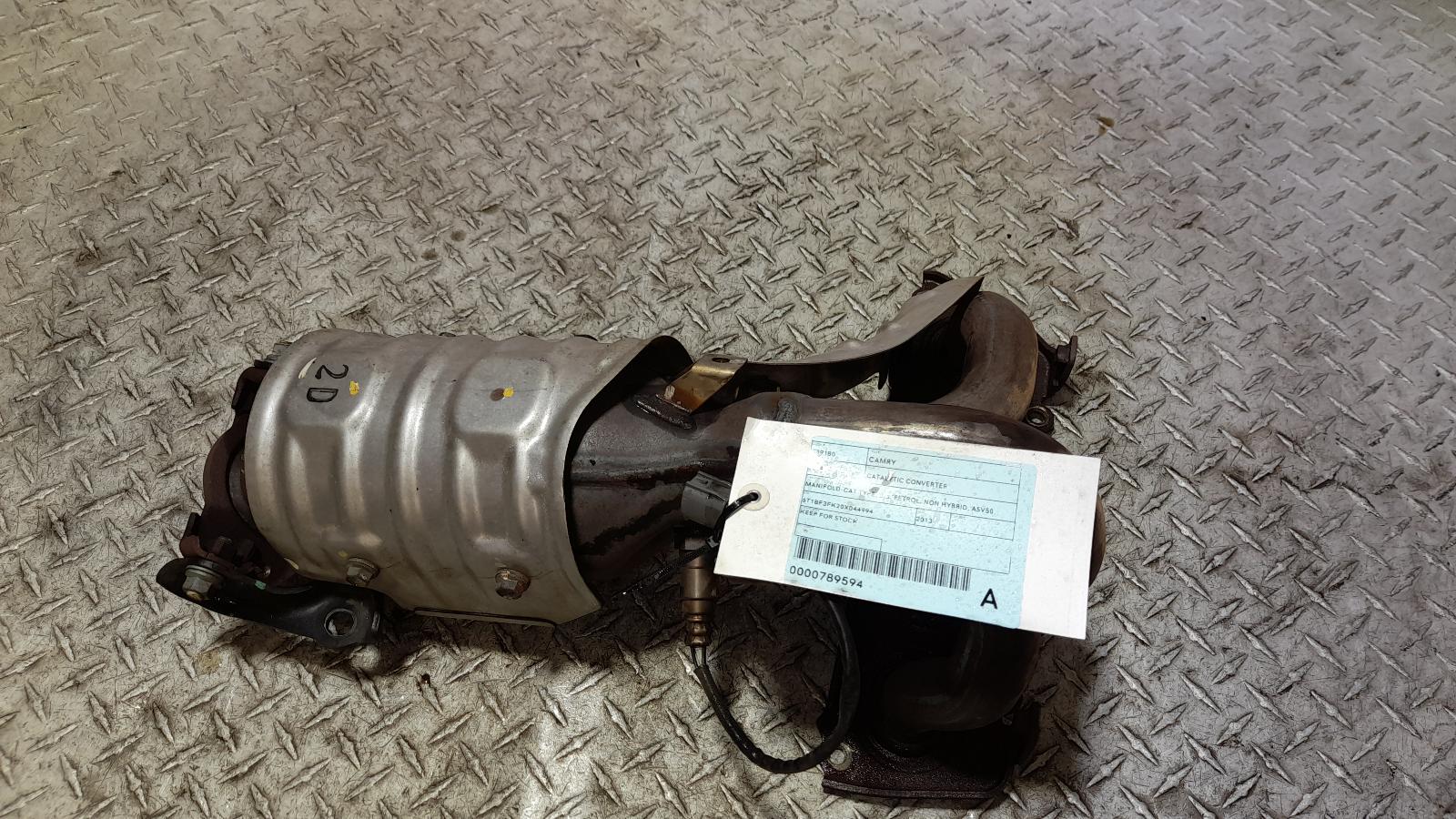 View Auto part Catalytic Converter Toyota Camry 2013