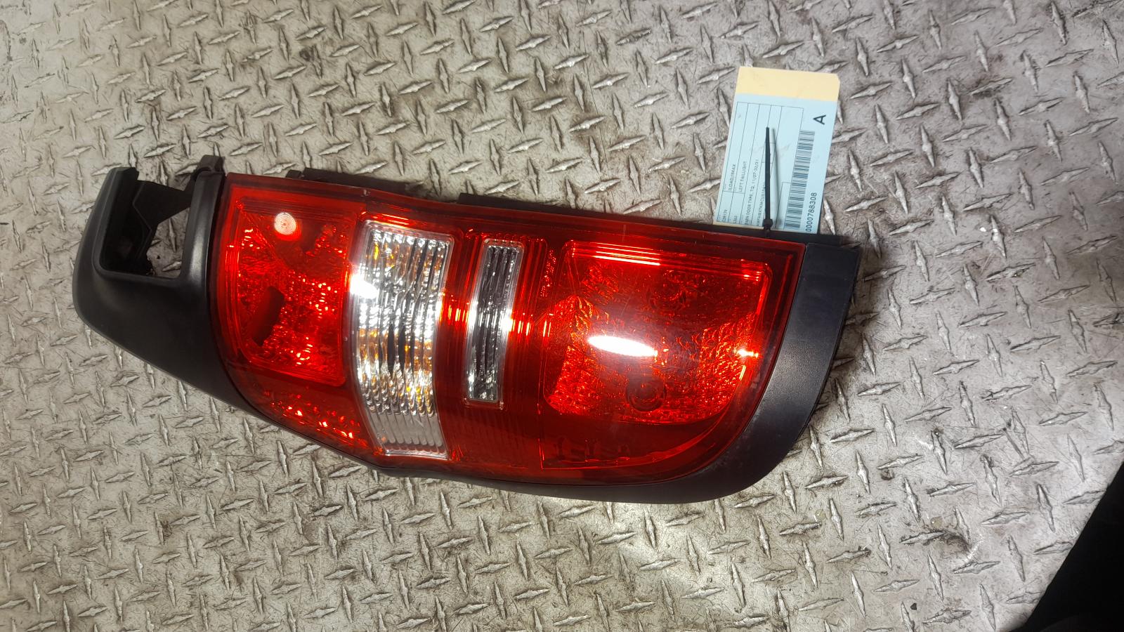 View Auto part Left Taillight Hyundai Iload/imax 2012