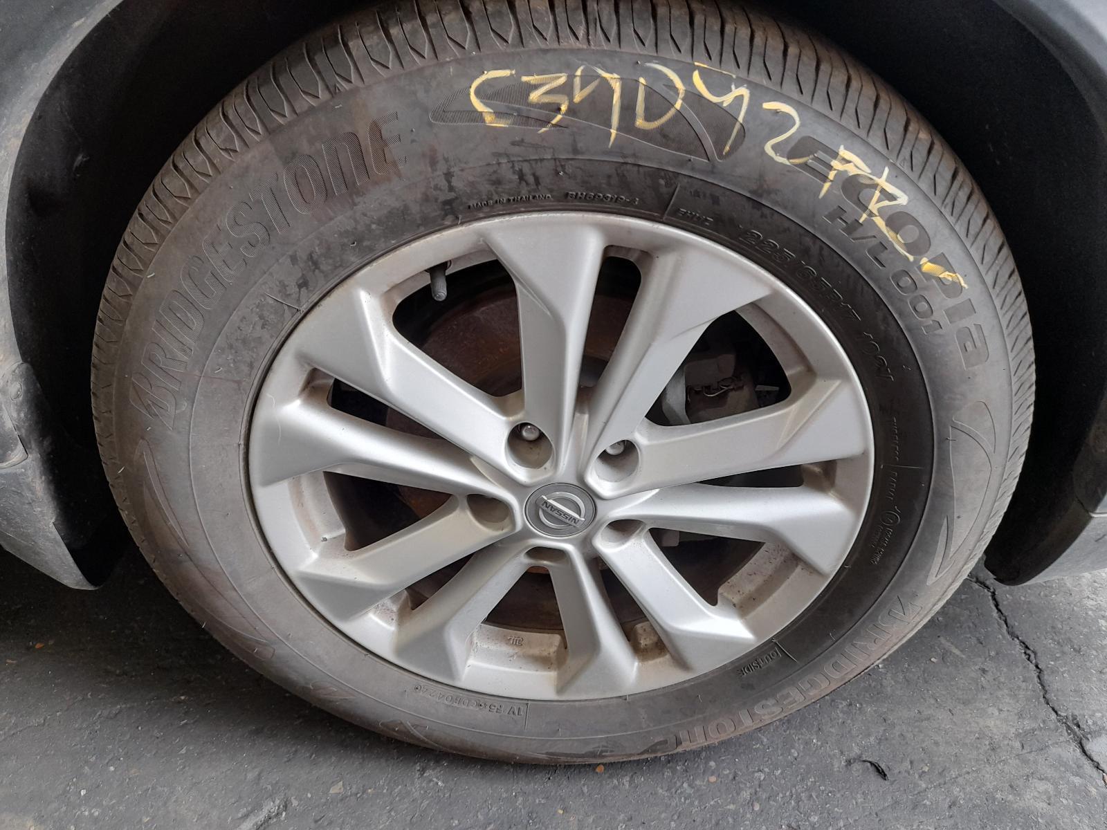 View Auto part Wheel Mag Nissan Xtrail 2016