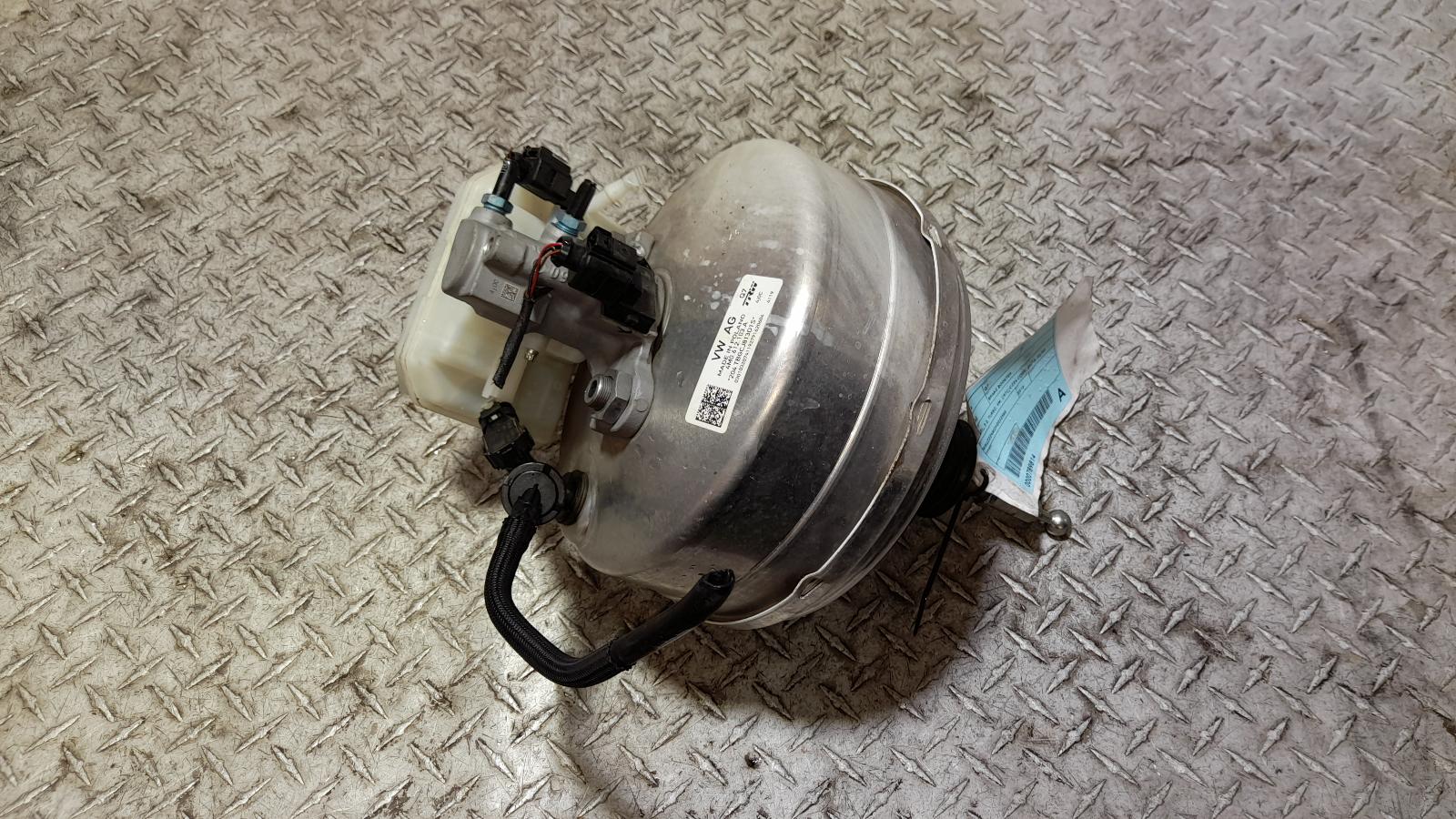 View Auto part Brake Booster Audi Q7 2016