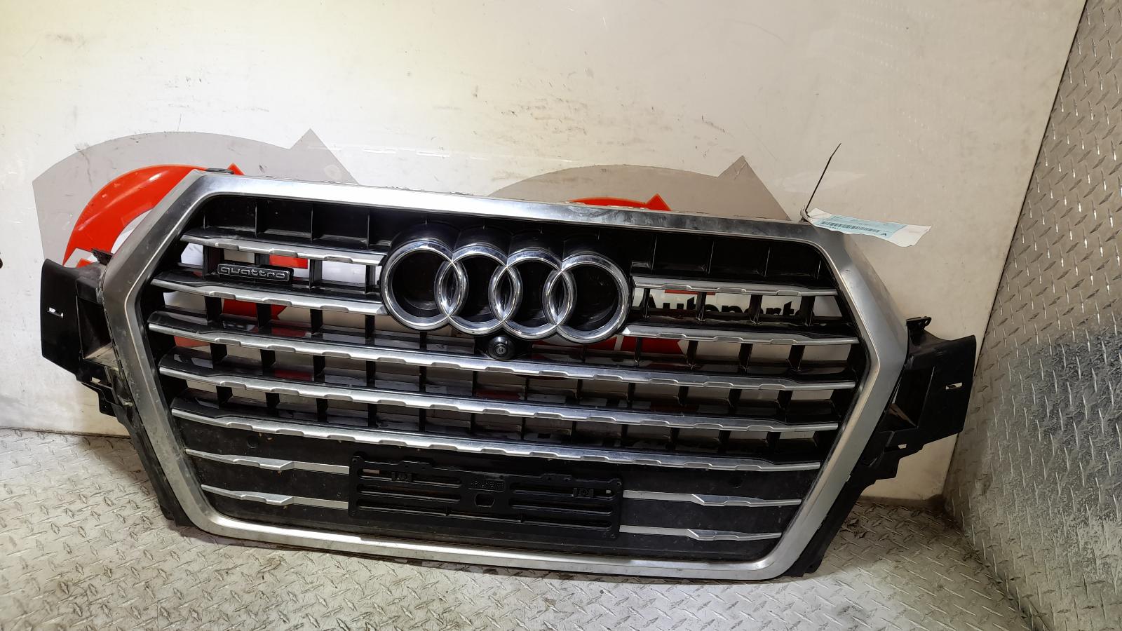 View Auto part Grille Audi Q7 2016