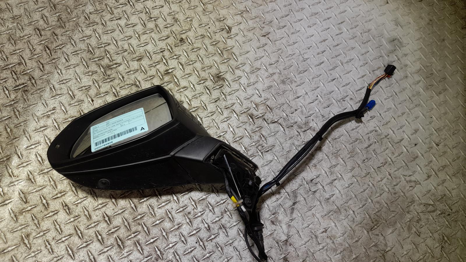 View Auto part Left Door Mirror Audi Q7 2016