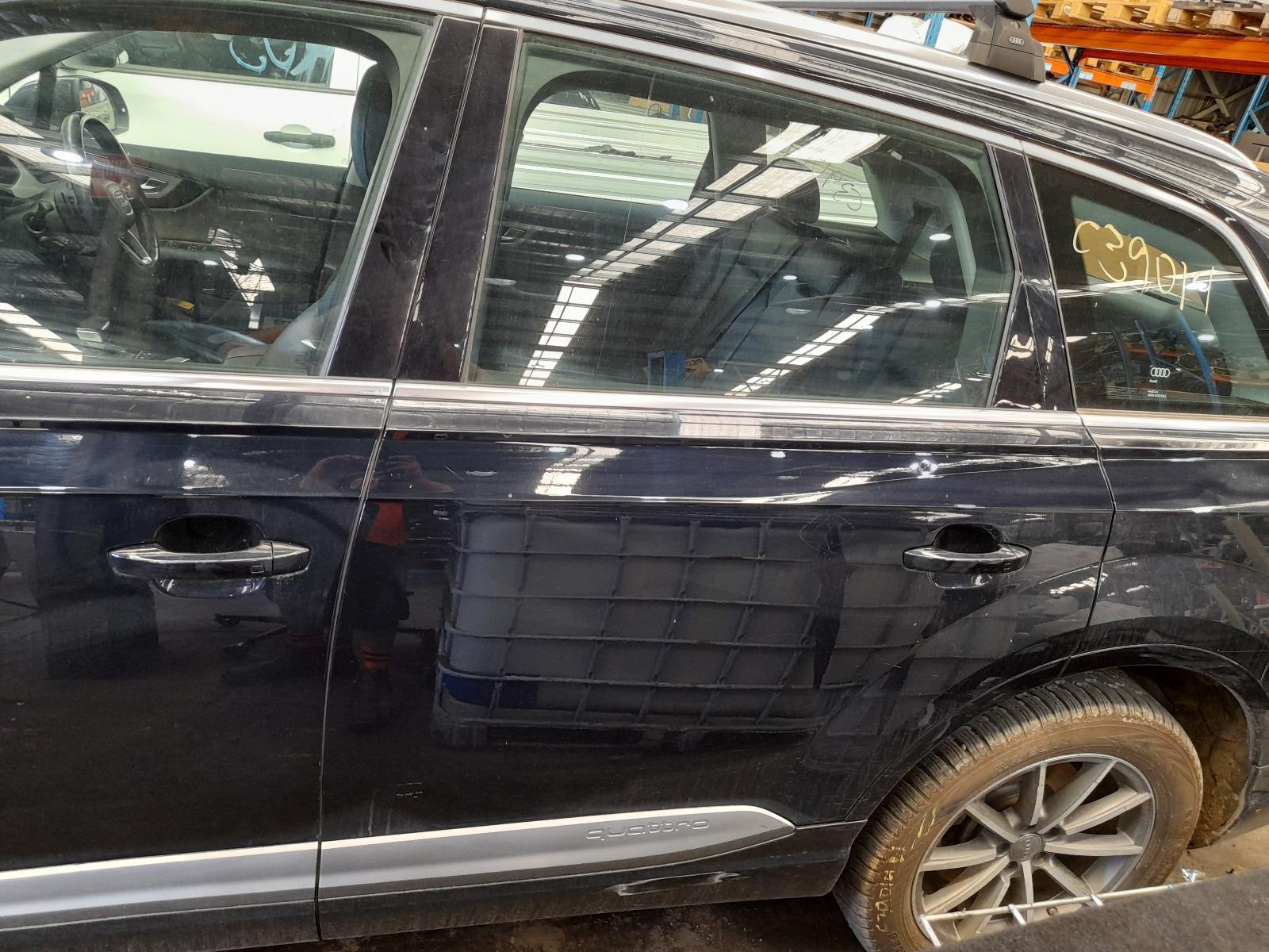 View Auto part Left Rear Door/Sliding Audi Q7 2016