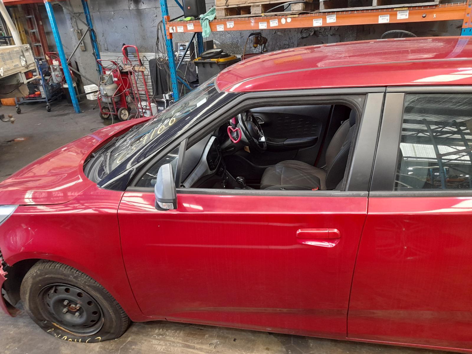 View Auto part Left Front Door Window Mg Mg3 2021