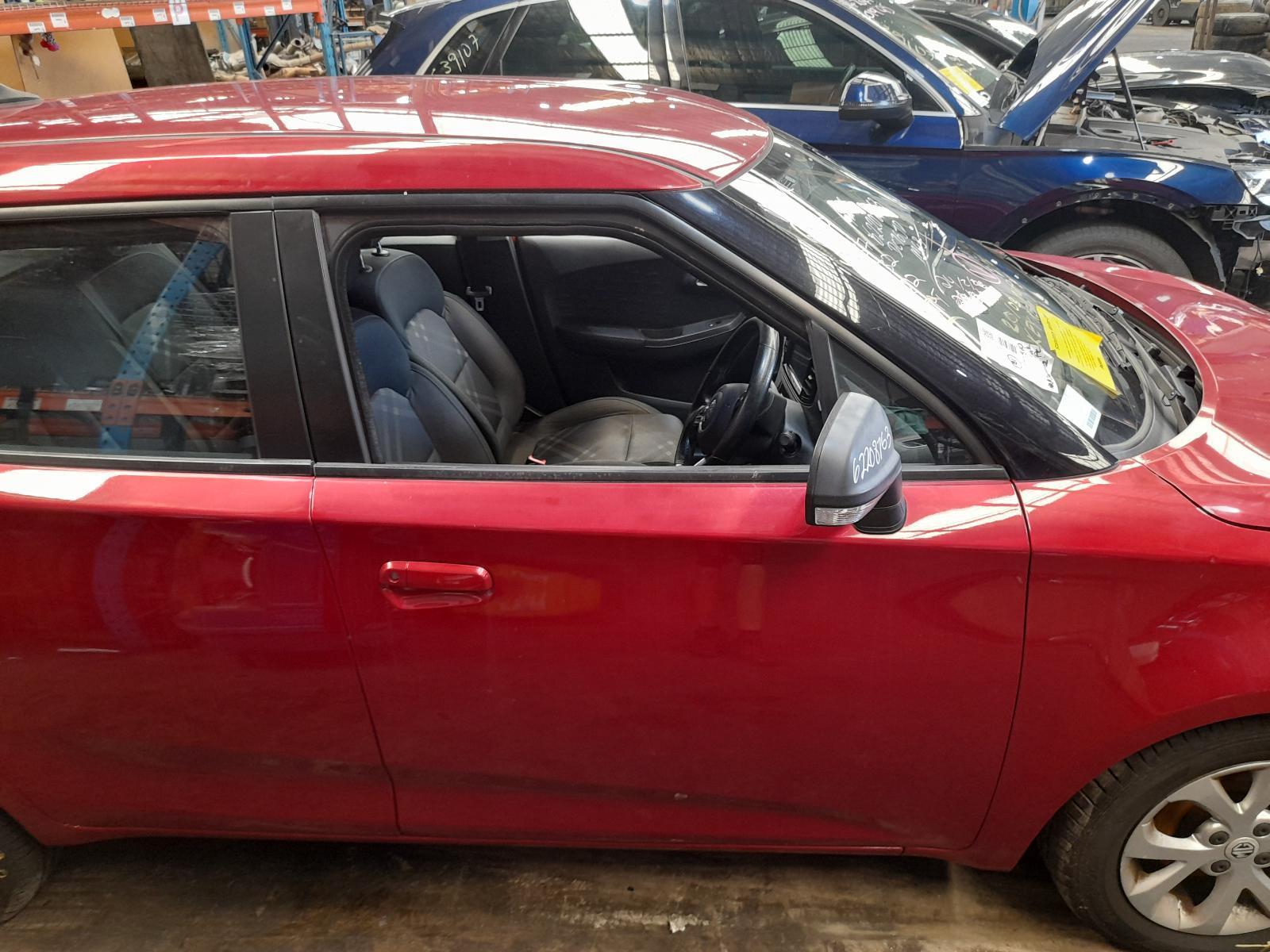 View Auto part Right Front Door Mg Mg3 2021