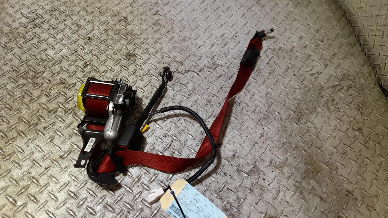 View Auto part Seatbelt/Stalk Hyundai I30 2018