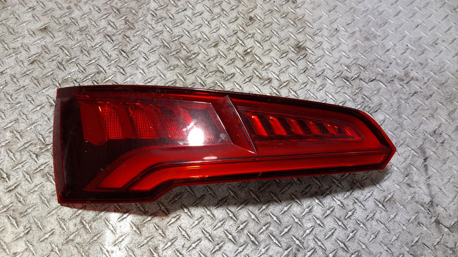 View Auto part Left Taillight Audi Q5 2019