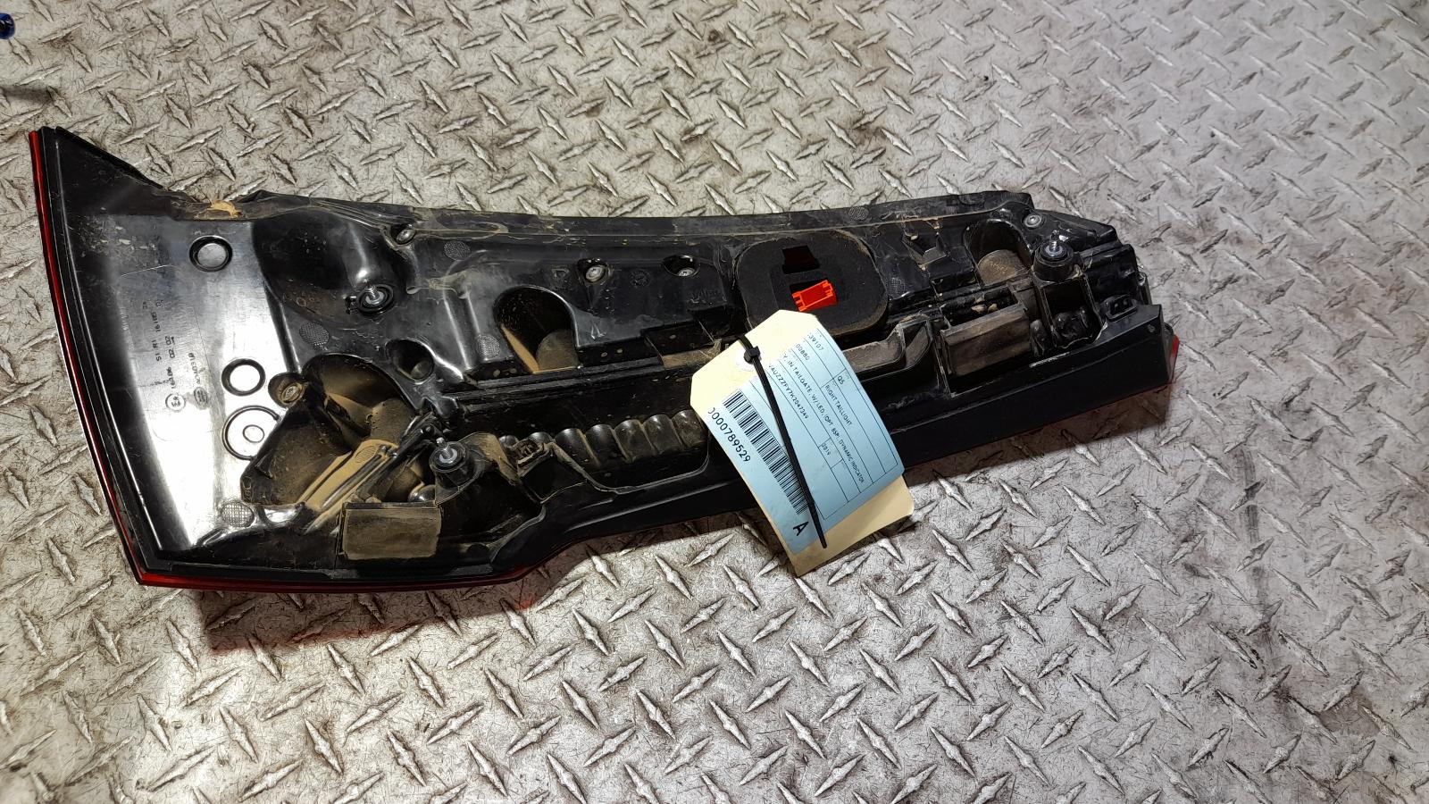 View Auto part Right Taillight Audi Q5 2019