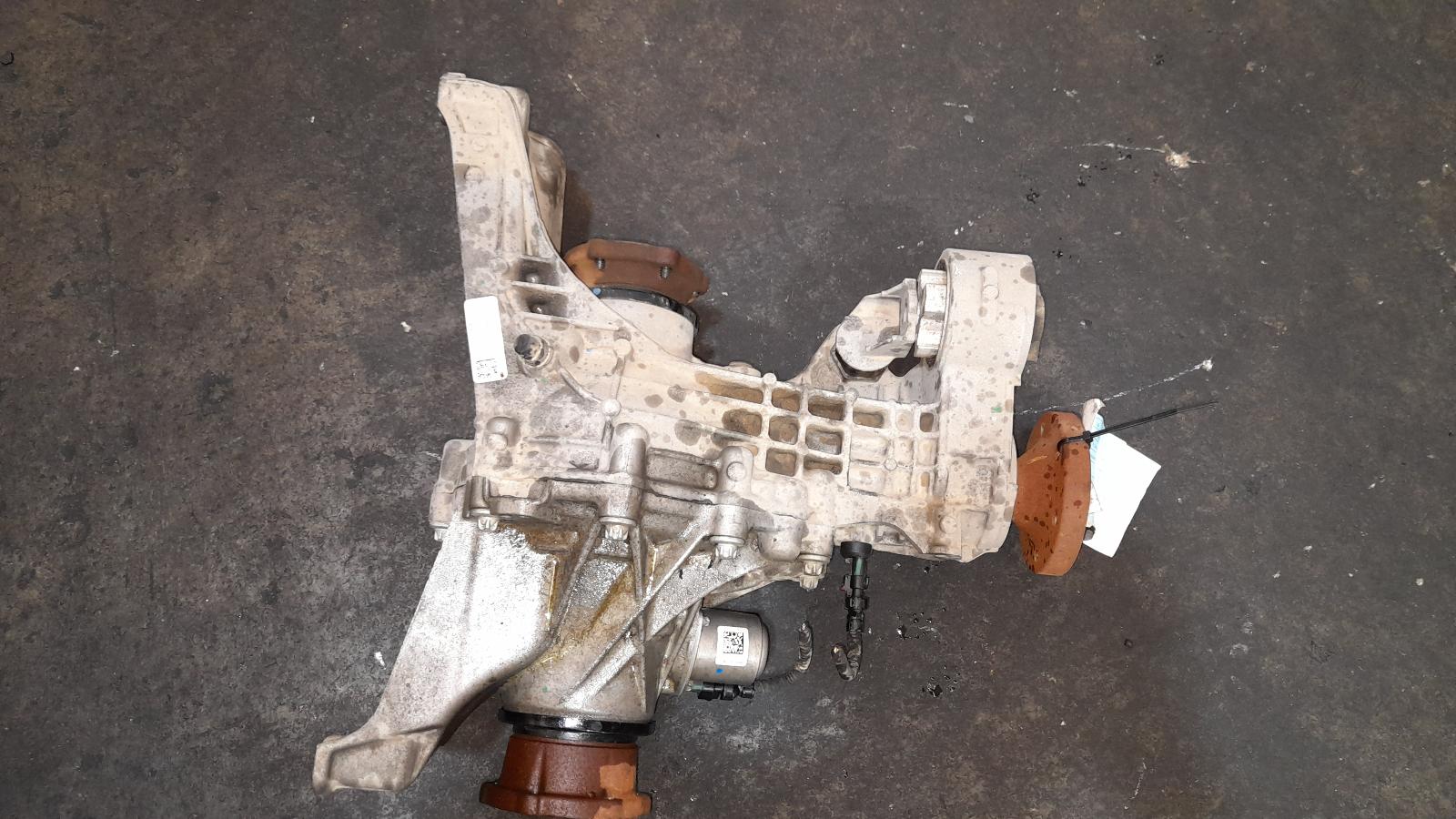 View Auto part Differential Centre Audi Q5 2019
