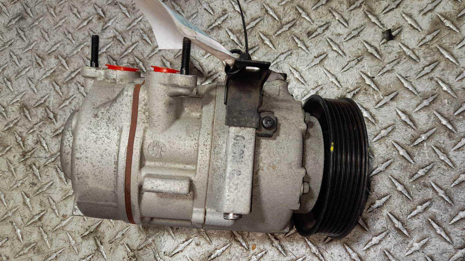 View Auto part A/C Compressor Hyundai Tucson 2015