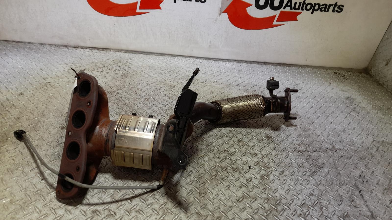 View Auto part Catalytic Converter Hyundai Tucson 2015