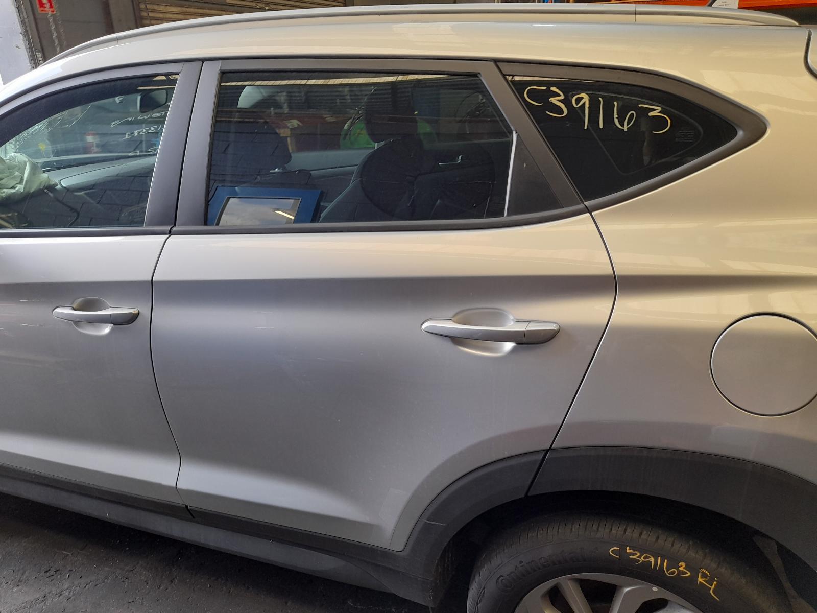 View Auto part Left Rear Door/Sliding Hyundai Tucson 2015