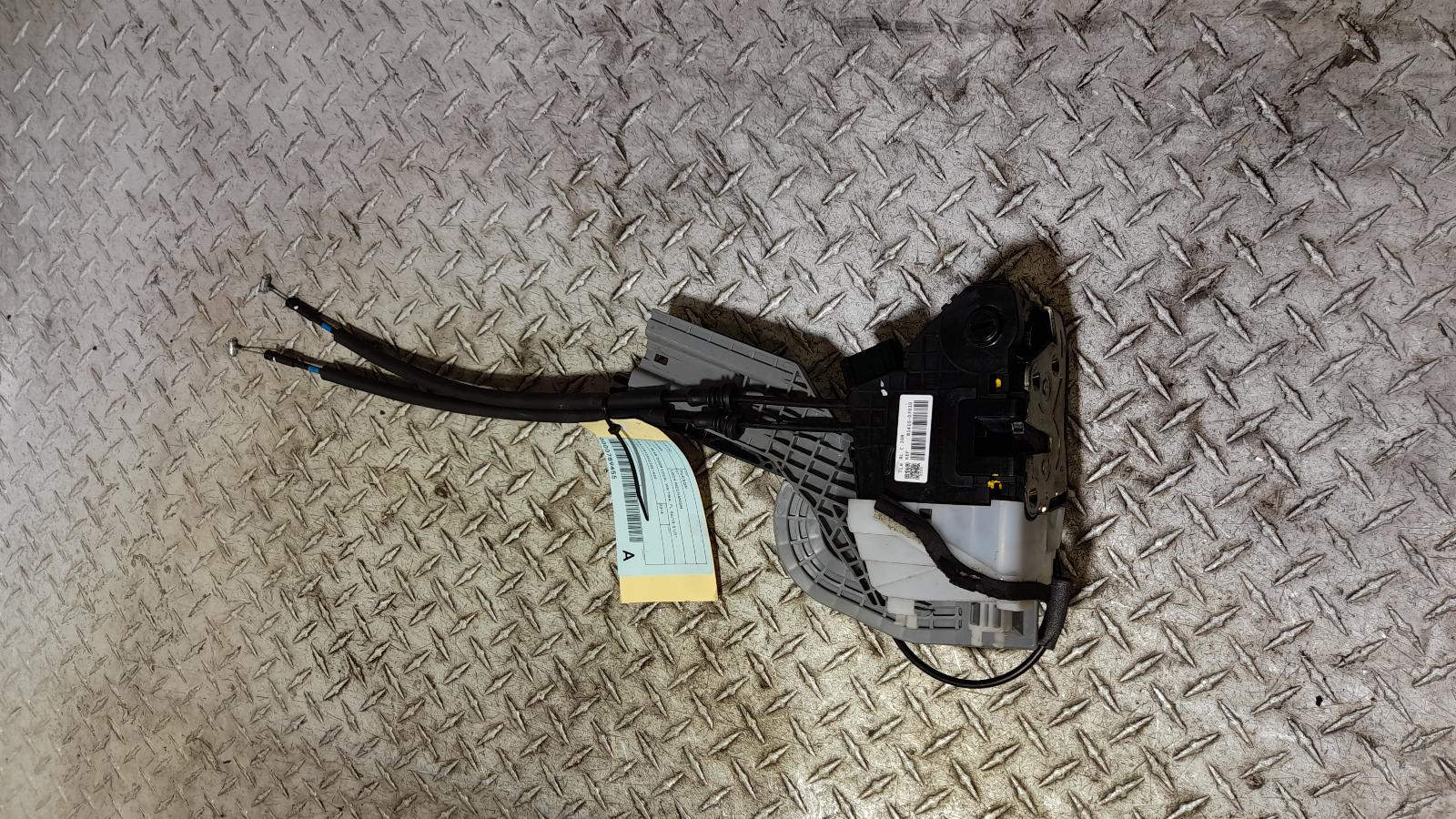 View Auto part Door/Boot/Gate Lock Hyundai Tucson 2015