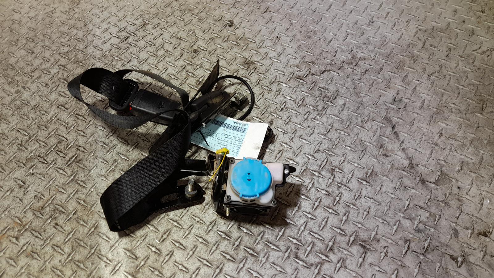 View Auto part Seatbelt/Stalk Mazda Cx8 2019