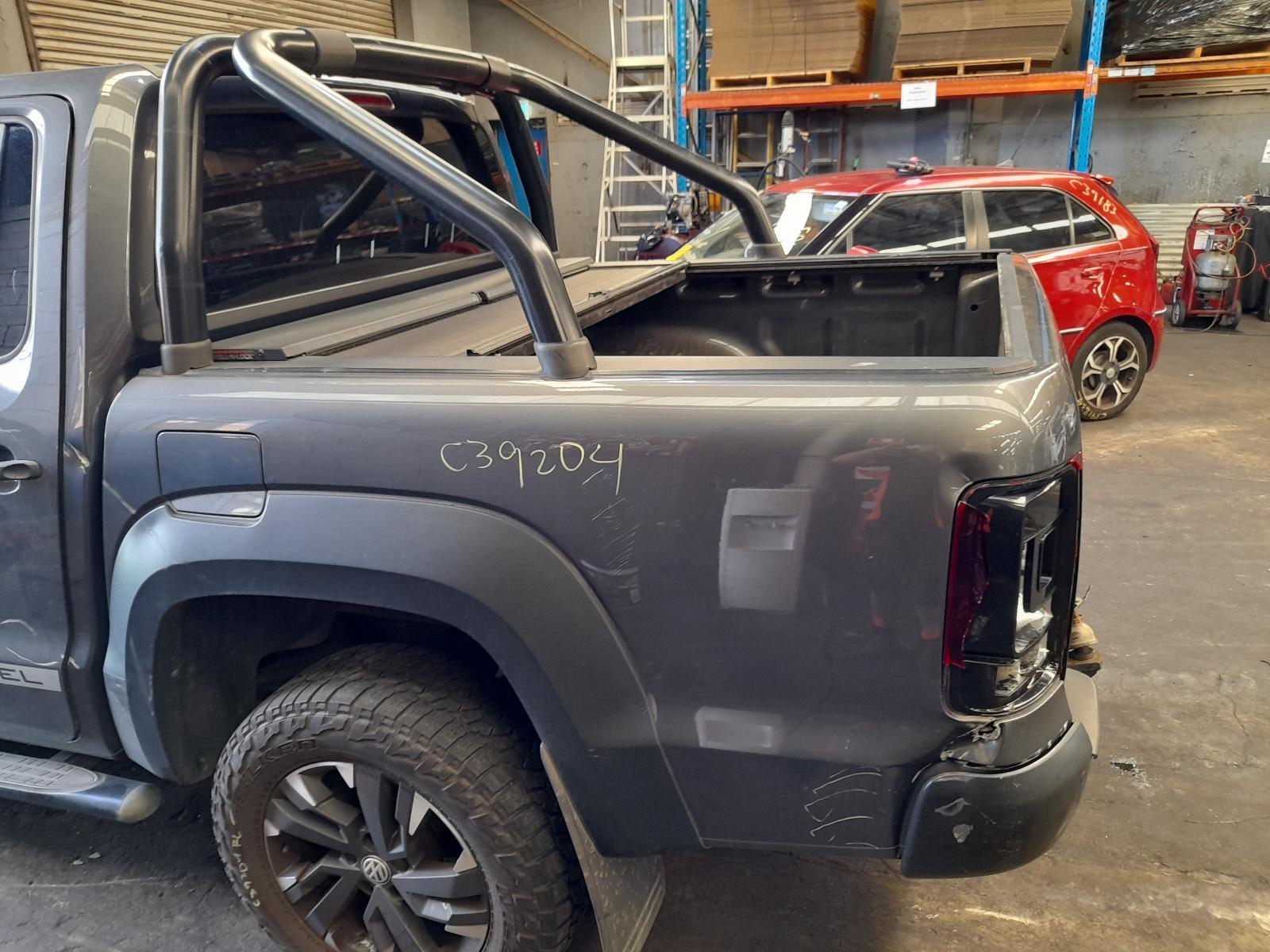 View Auto part Tonneau/Cover Volkswagen Amarok 2018