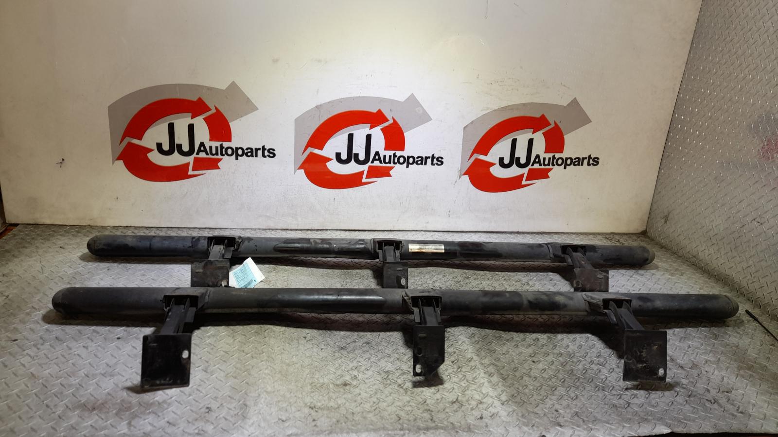 View Auto part Side Step/Skirt Volkswagen Amarok 2018