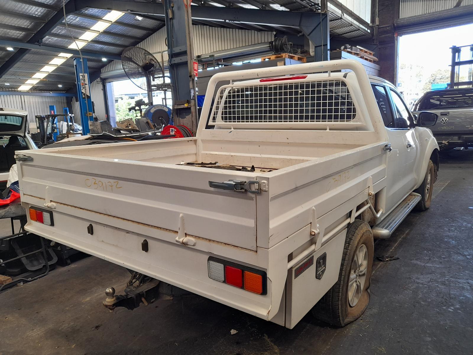 View Auto part Trans/Gearbox Nissan Navara 2016