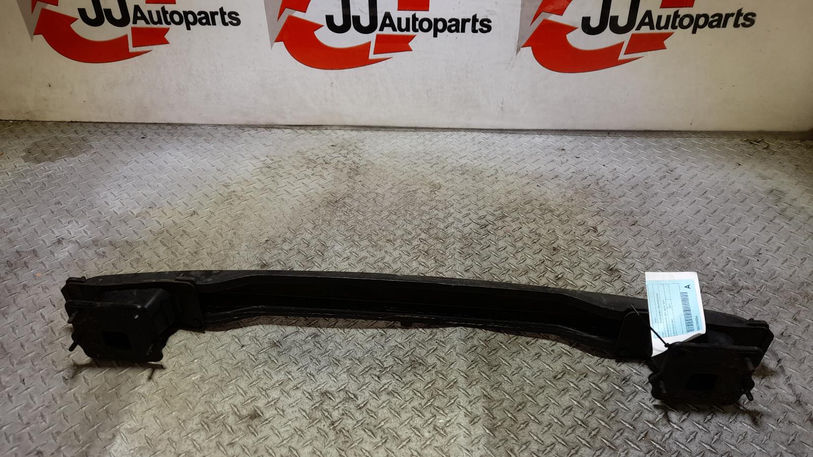 View Auto part R/Bar Bracket/Reinfo Mg Mg3 2019