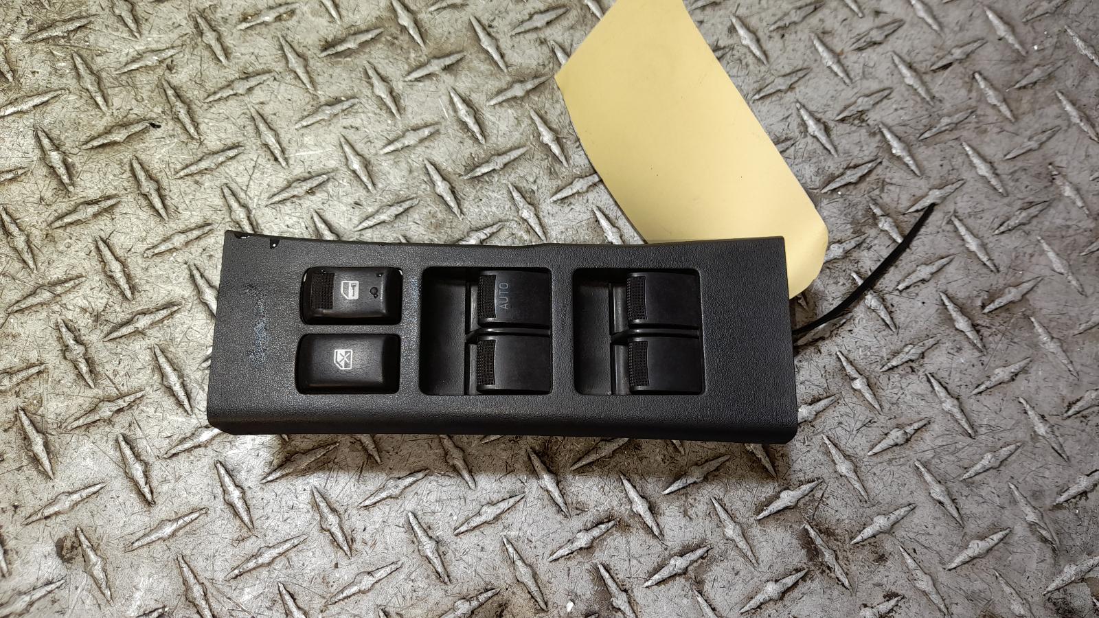 View Auto part Pwr Dr Wind Switch Holden Colorado 2012