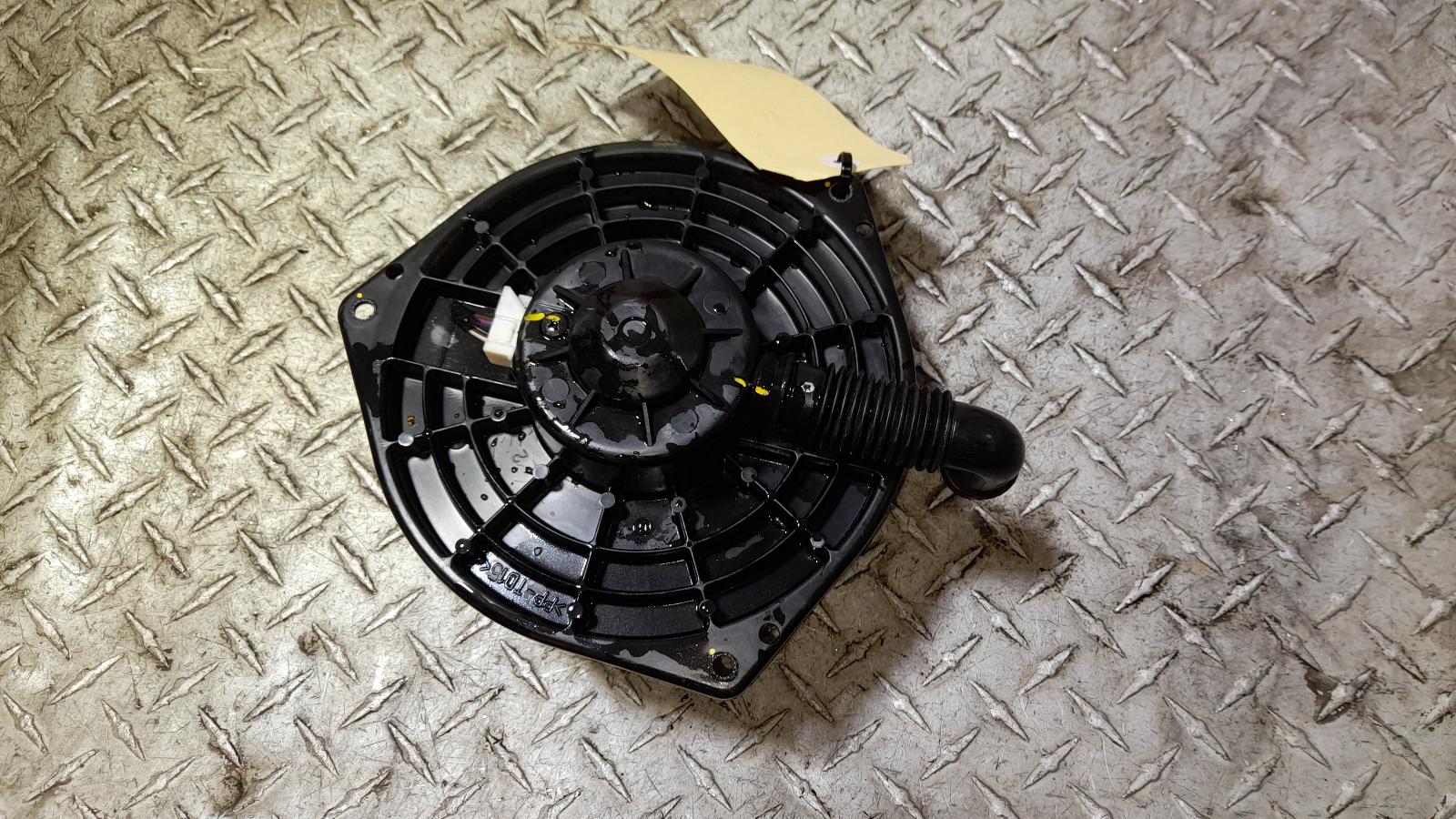 View Auto part Heater Fan Motor Holden Colorado 2012