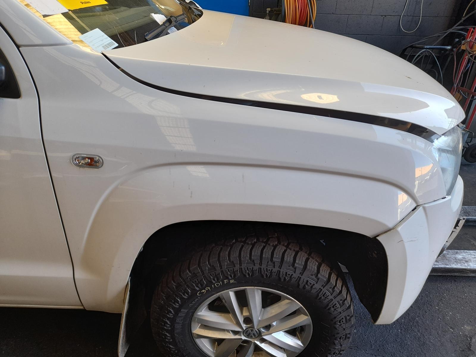 View Auto part Right Guard Volkswagen Amarok 2015